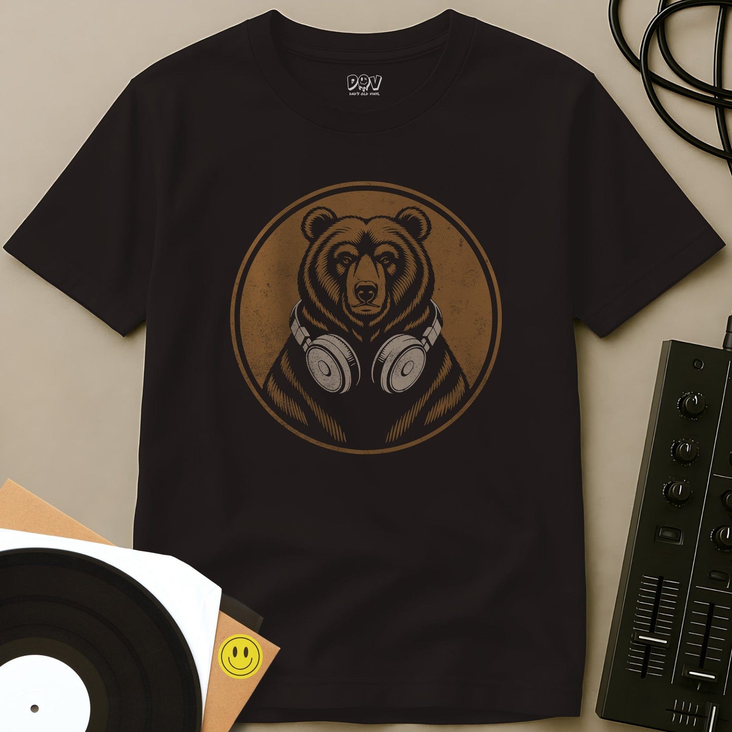 Bear Beats T-Shirt Dark Chocolate / S Bear Beats T-Shirt