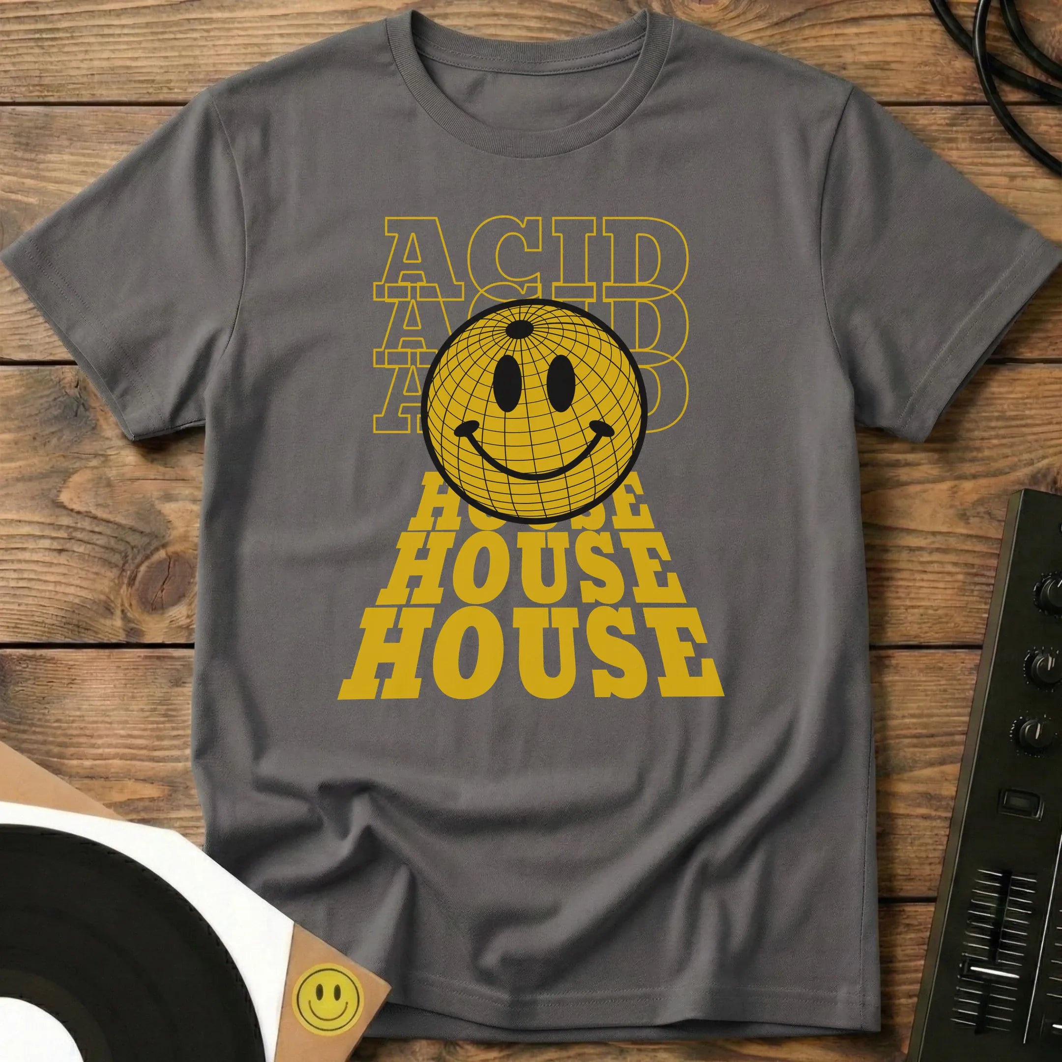 Acid House Globe T-Shirt Charcoal / S Acid House Globe T-Shirt