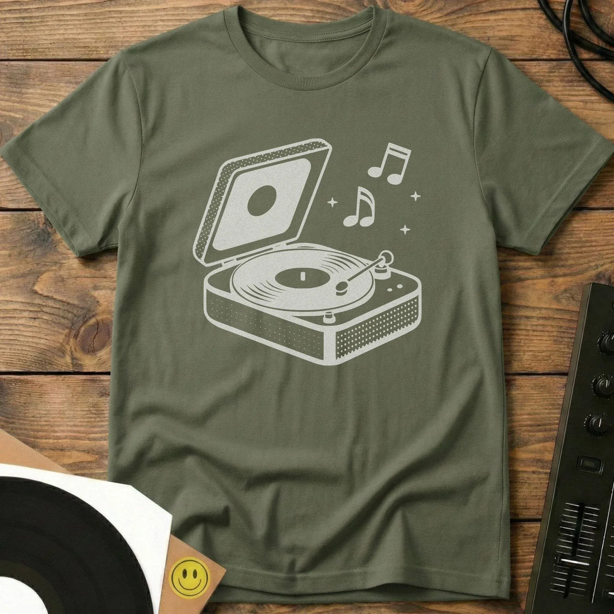 Classic Cuts T-Shirt Military Green / S Classic Cuts T-Shirt