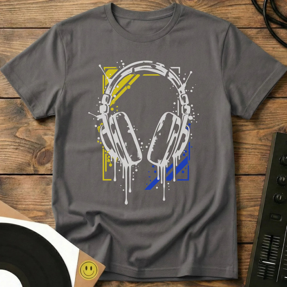 Graphcans Remix T-Shirt Charcoal / S Graphcans Remix T-Shirt