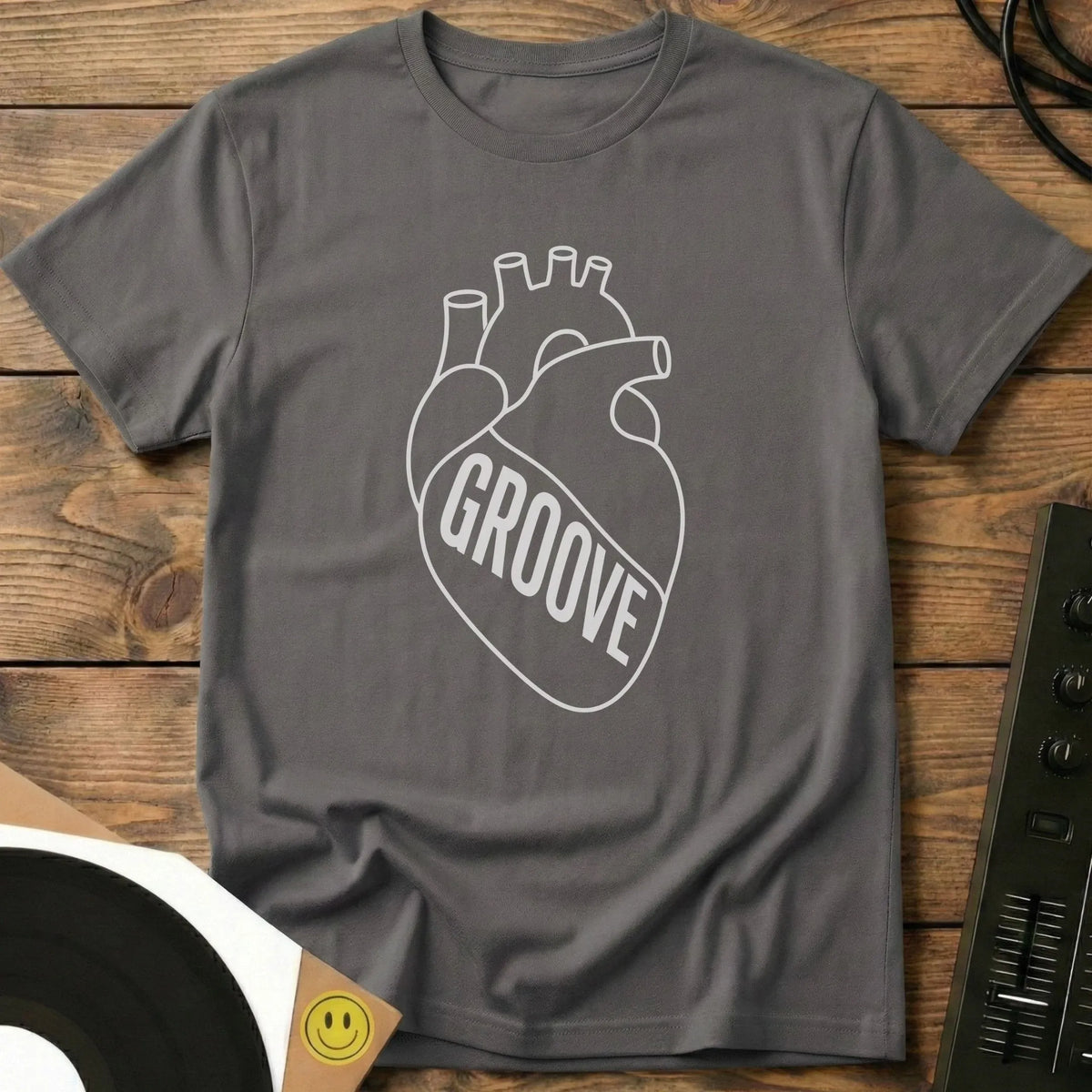 Groove In The Heart T-Shirt Charcoal / S Groove In The Heart T-Shirt