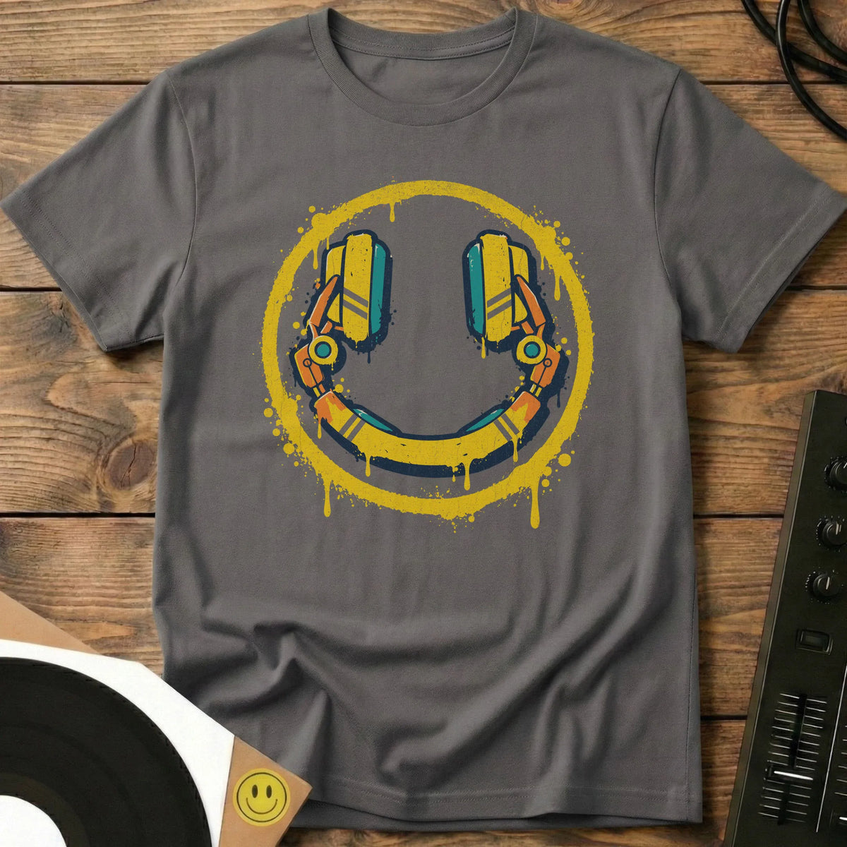 Headphone Smile T-Shirt Charcoal / S Headphone Smile T-Shirt