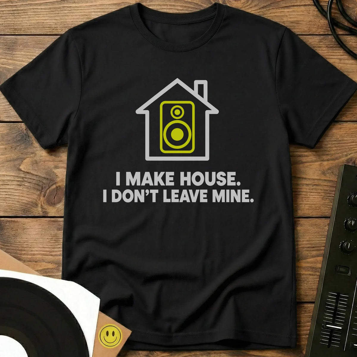 I Make House T-Shirt Black / S I Make House T-Shirt