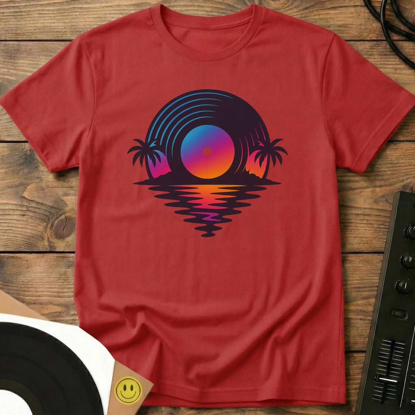 Island Disc T-Shirt Red / S Island Disc T-Shirt