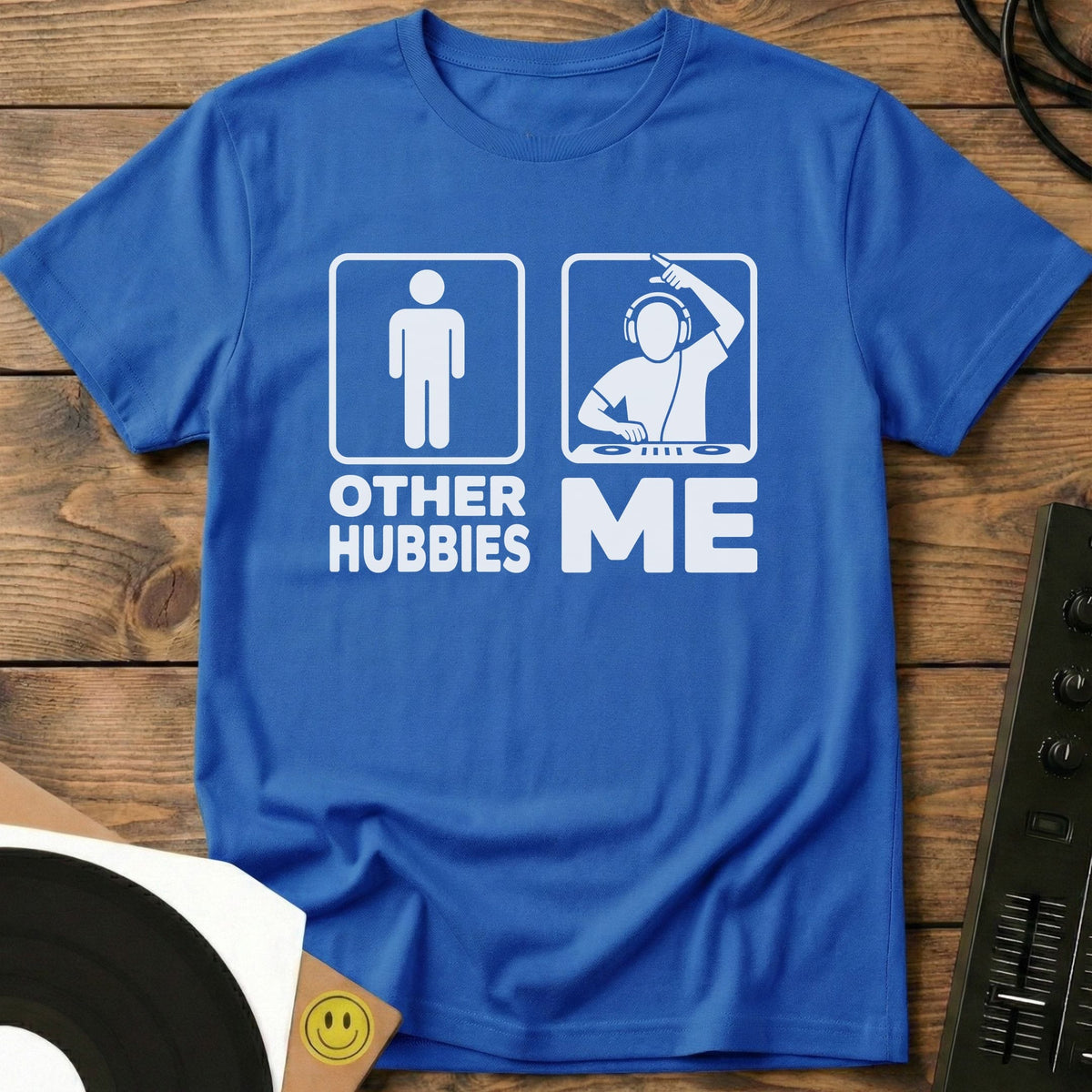 Other Hubbies t-shirt in Royal