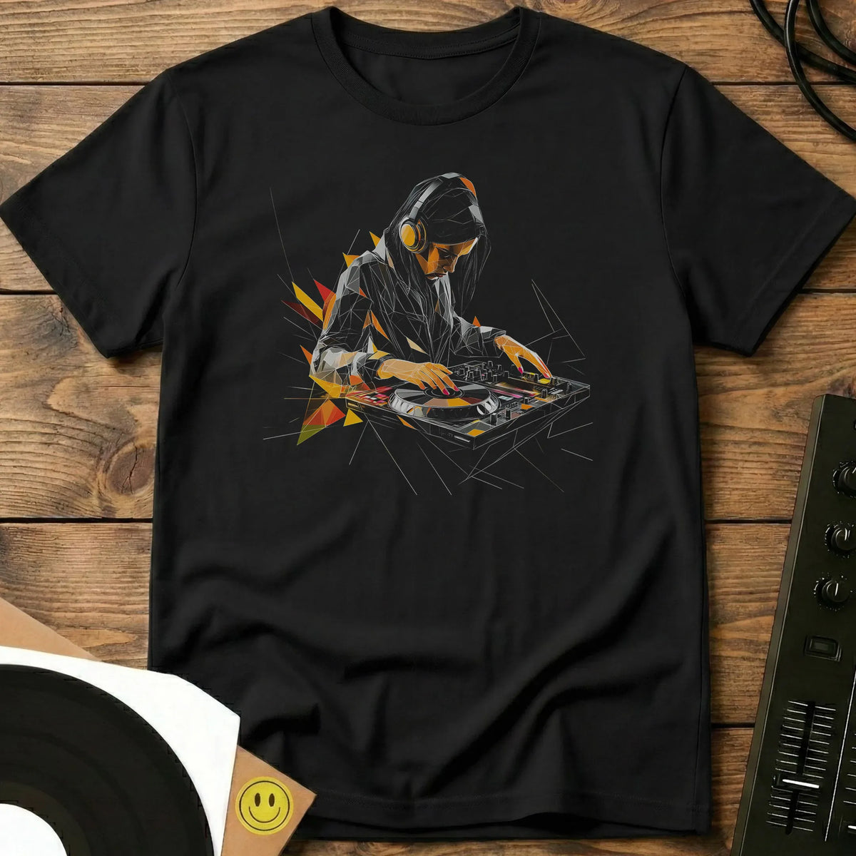 Prism DJ T-Shirt Black / S Prism DJ T-Shirt