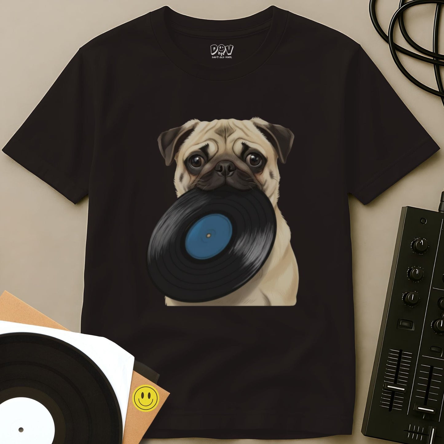 Pug DJ T-Shirt Dark Chocolate / S Pug DJ T-Shirt