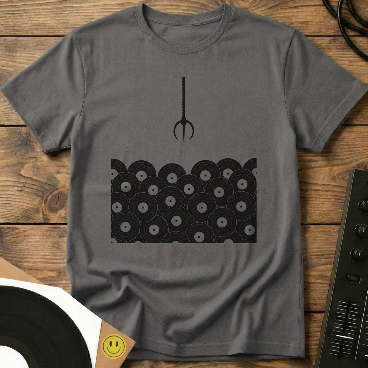 Record Grab T-Shirt Charcoal / S Record Grab T-Shirt