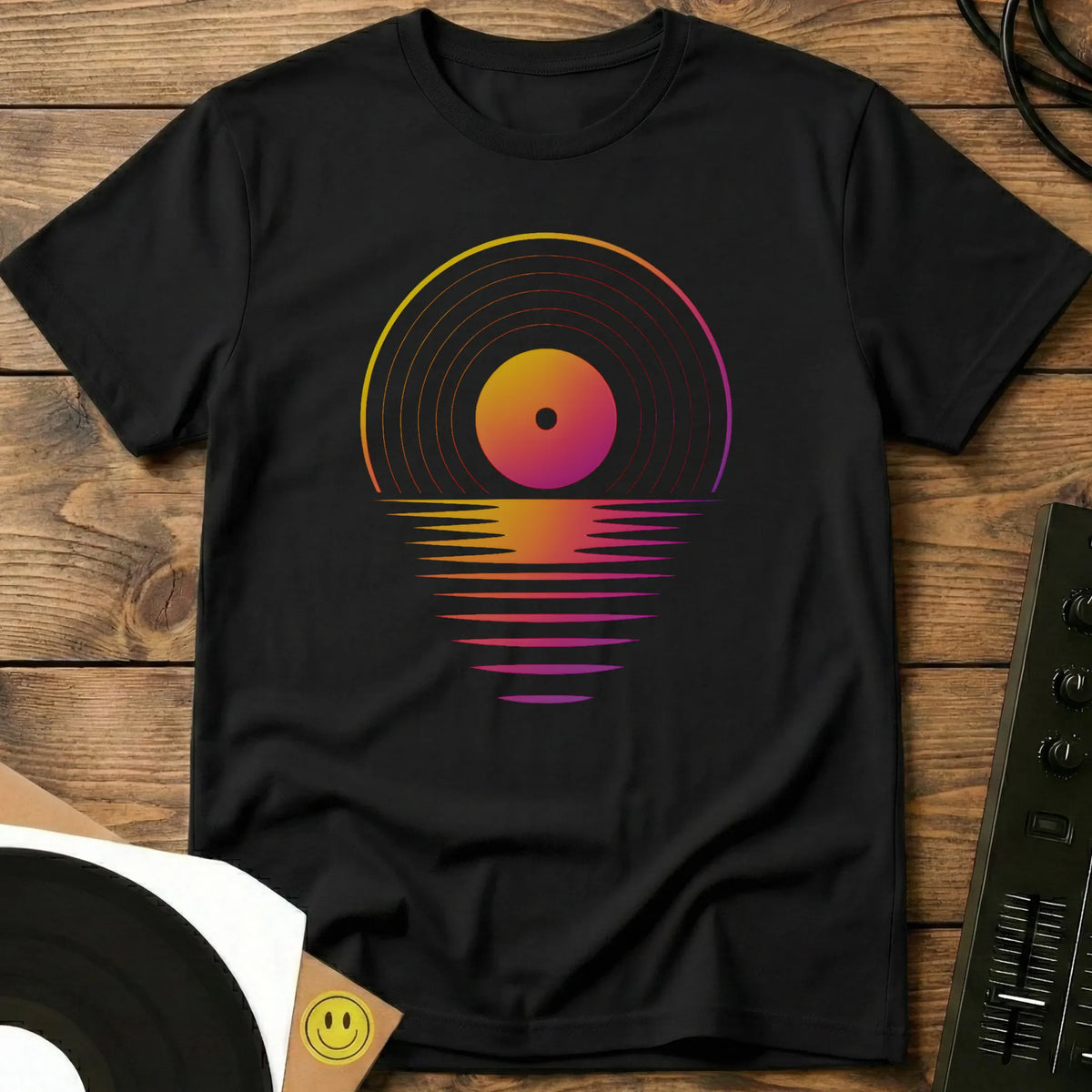 Record Sunrise T-Shirt Black / S Record Sunrise T-Shirt