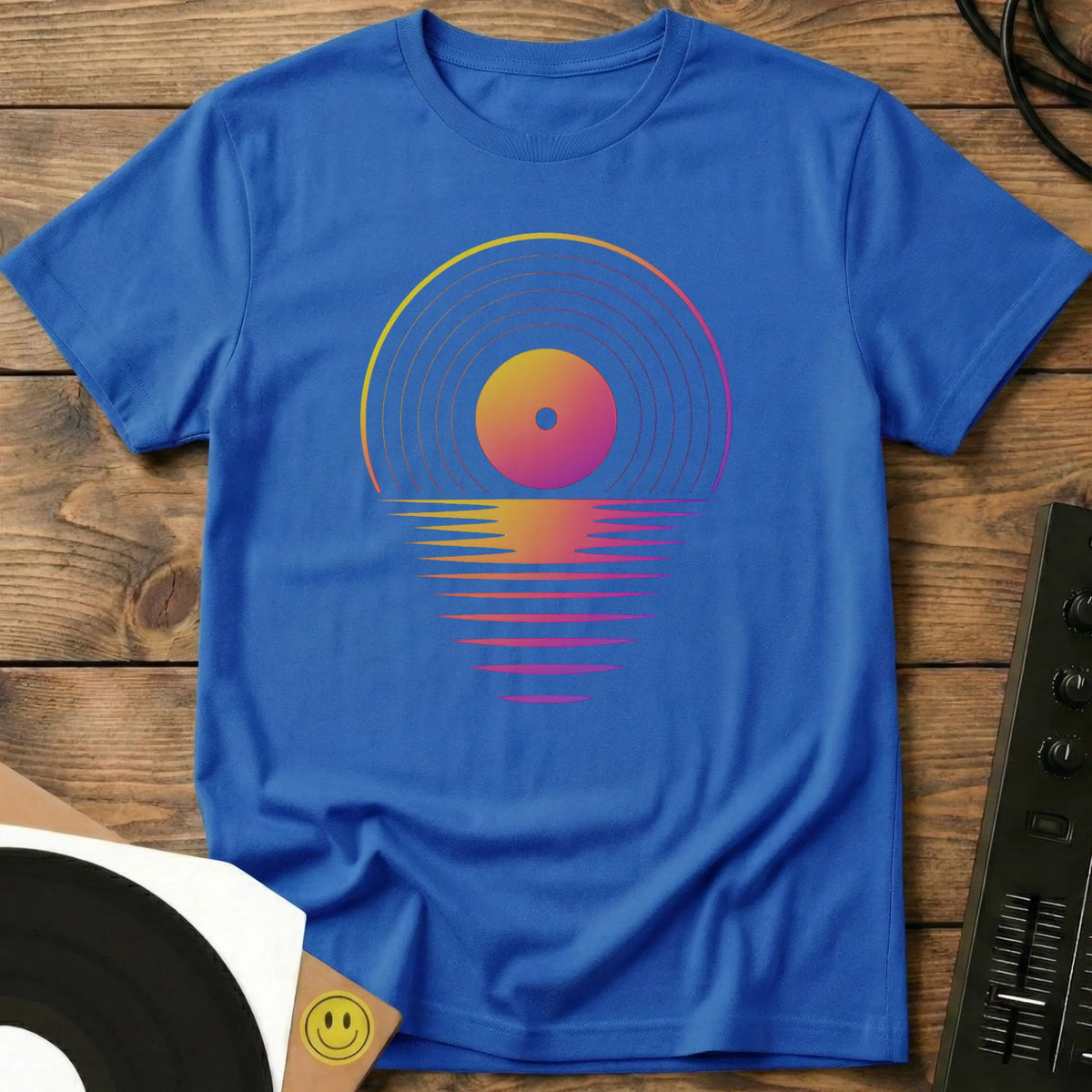 Record Sunrise T-Shirt Royal / S Record Sunrise T-Shirt