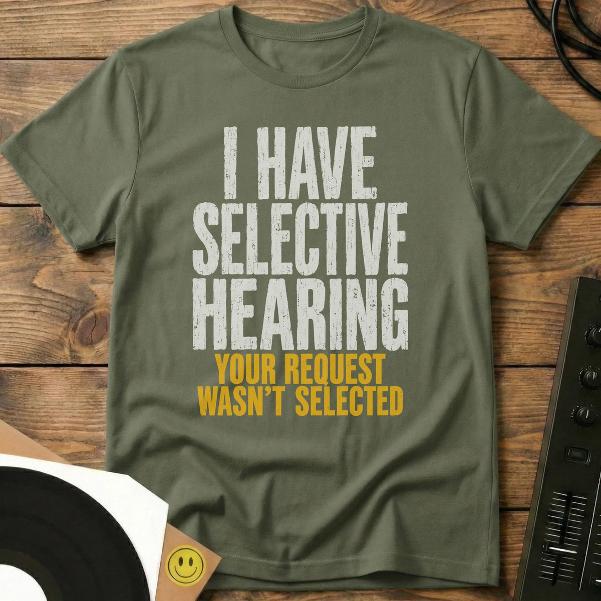 Selective Hearing t-shirt in Military Green