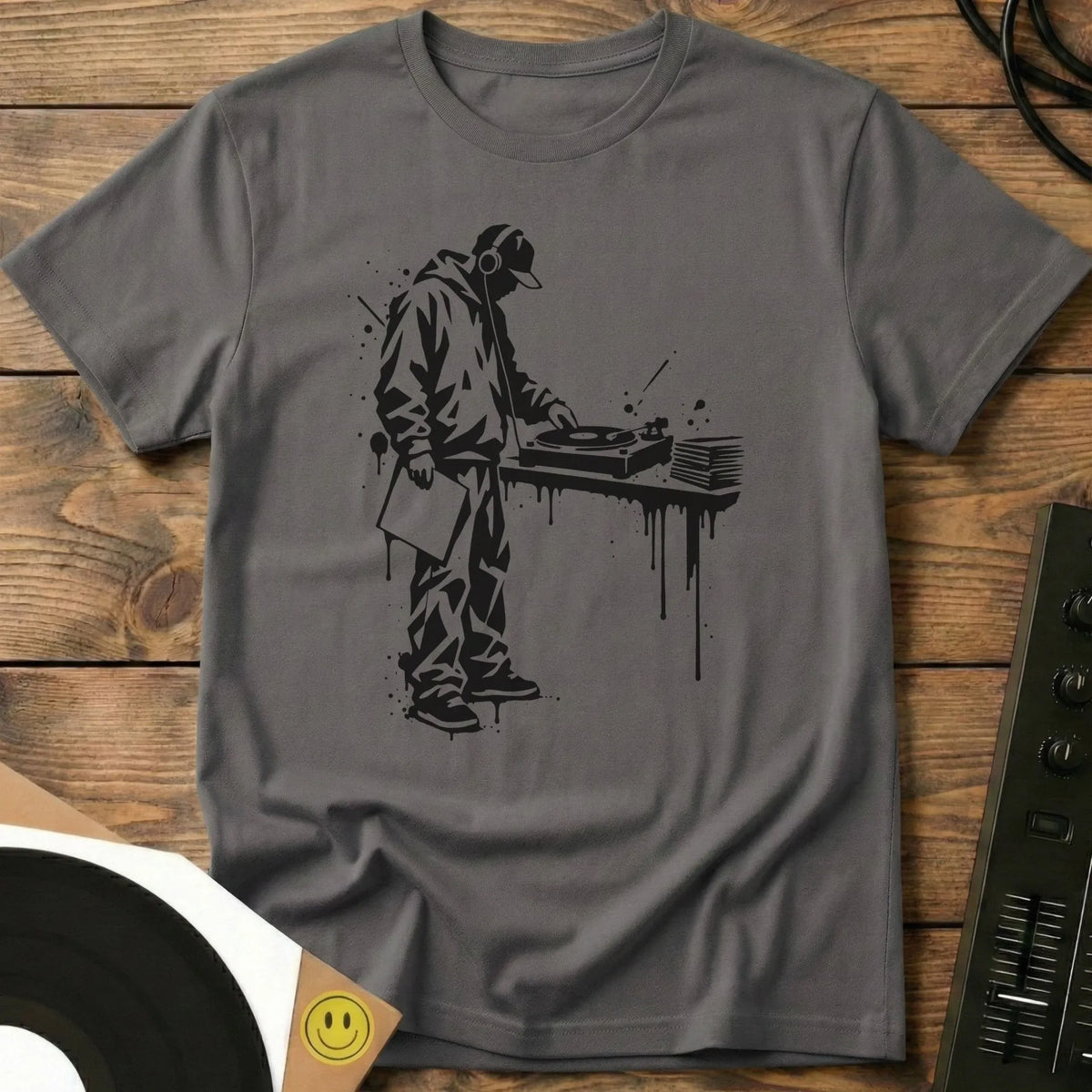 Skipping Through T-Shirt Charcoal / S Skipping Through T-Shirt