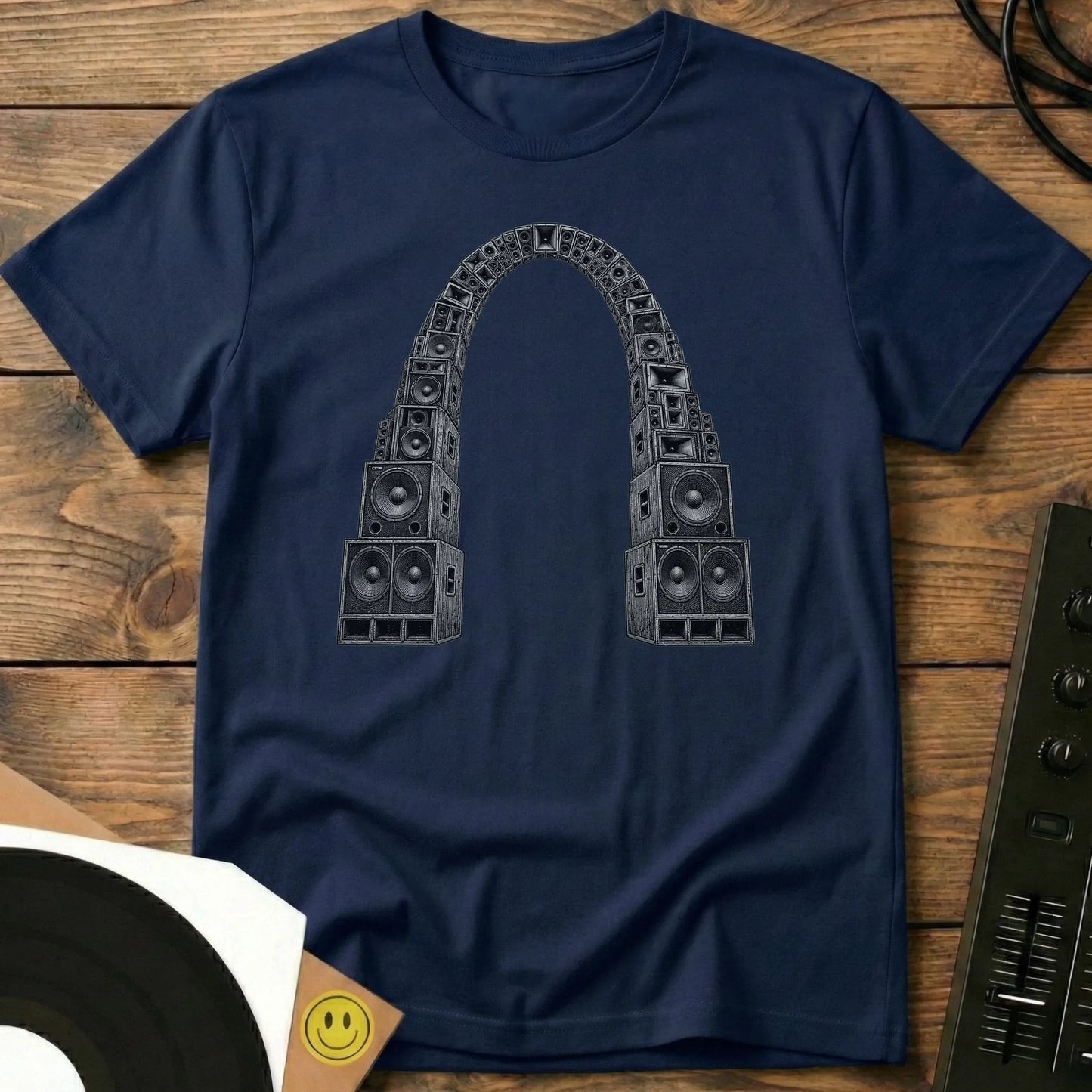 Speaker Arch T-Shirt Navy / S Speaker Arch T-Shirt